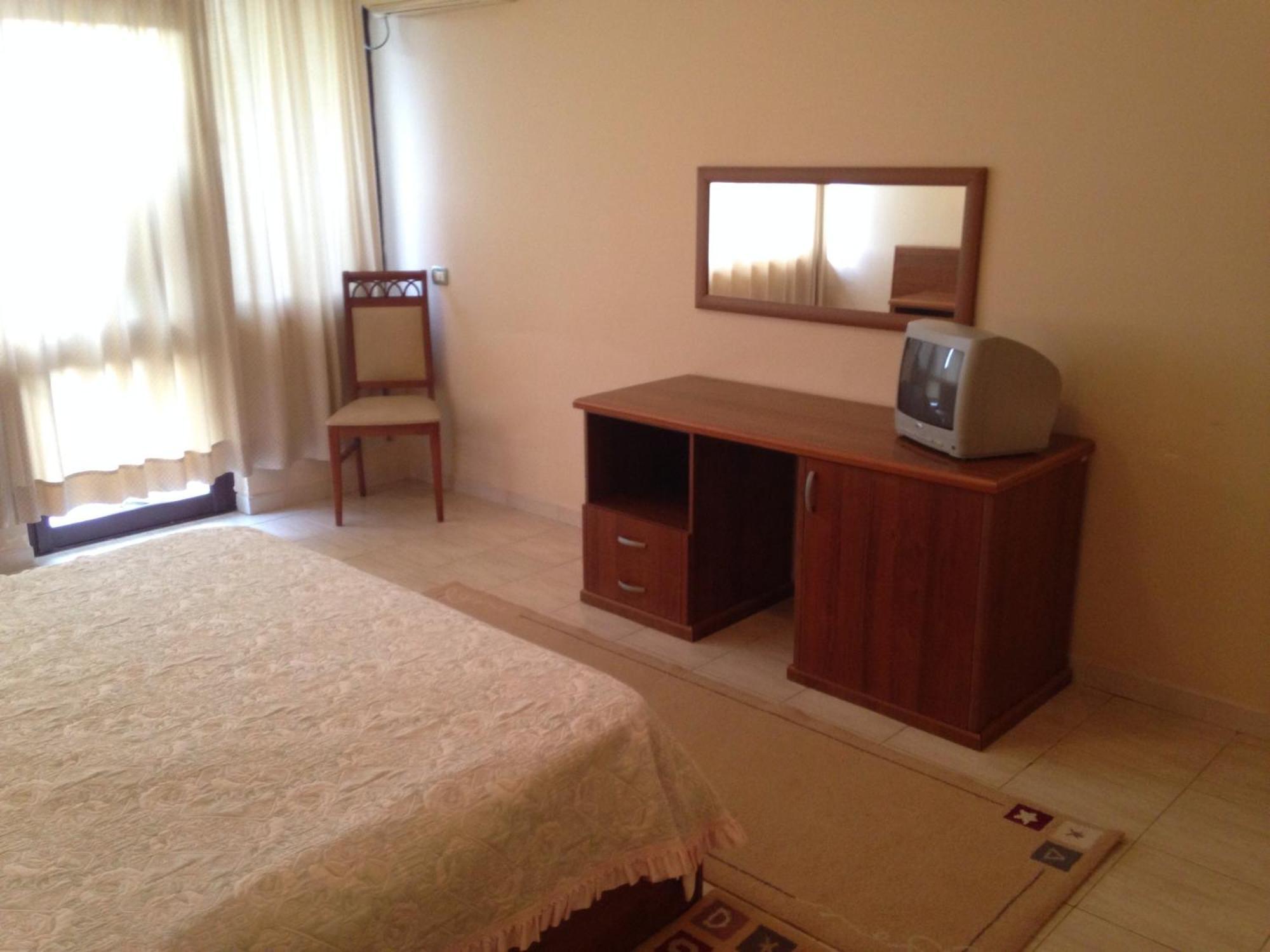 Akropoli Hotel Kryemedhej ห้อง รูปภาพ